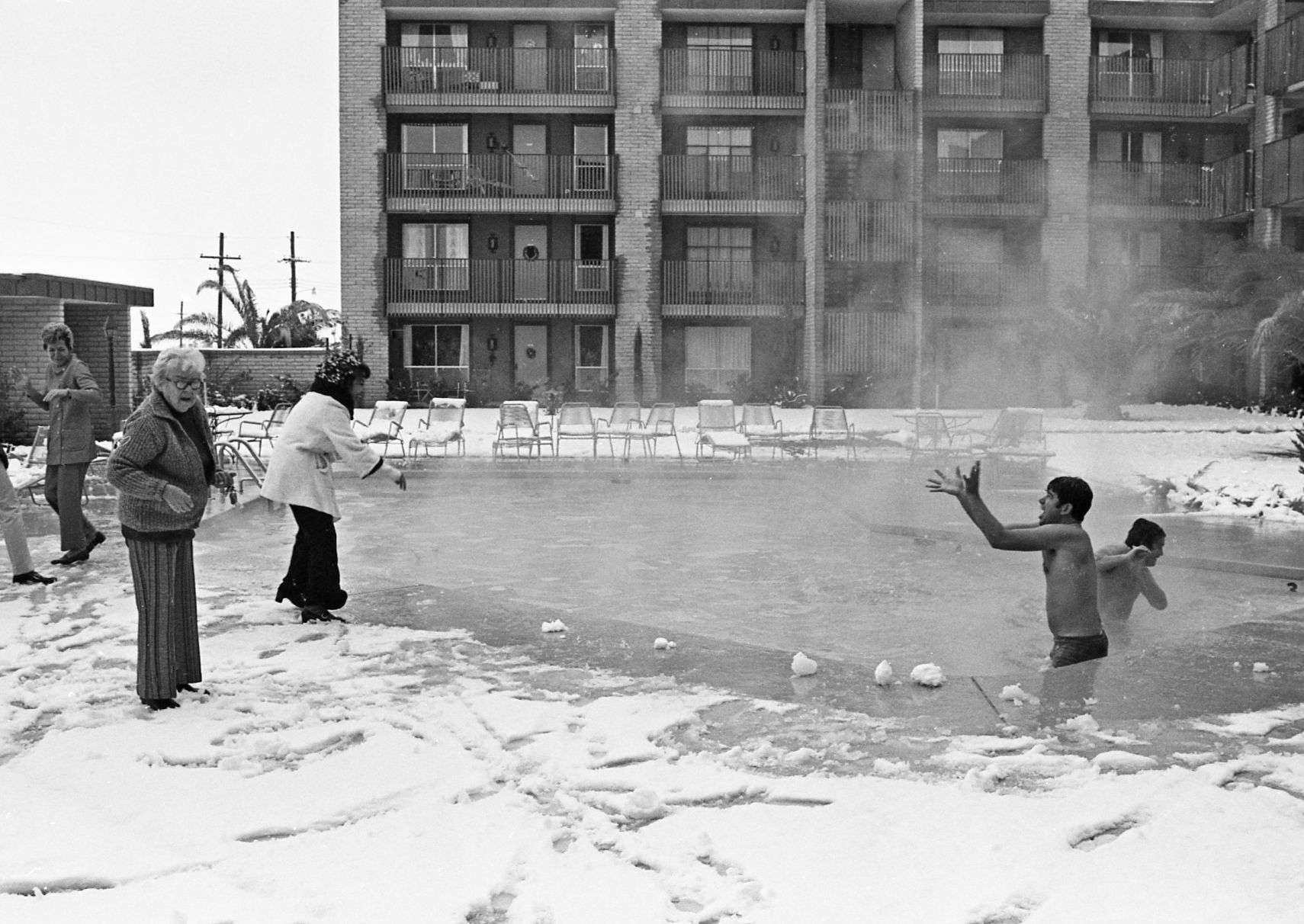 Snowball fight